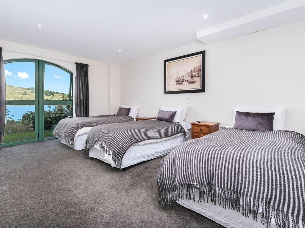 Lakefront Living At Remarkables Retreat Queenstown Extérieur photo